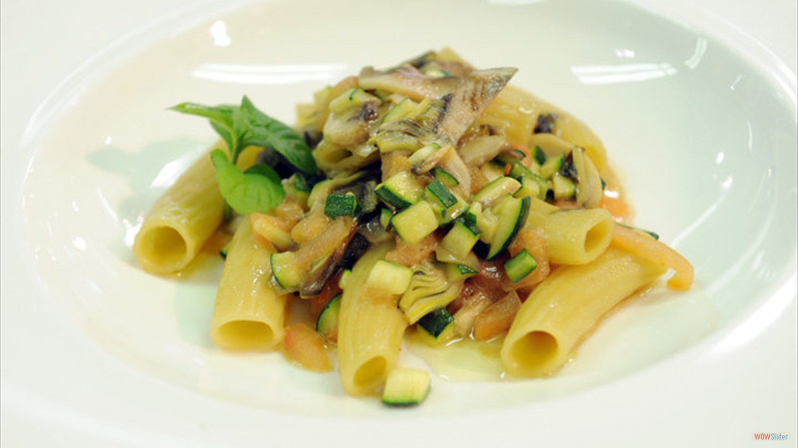 Rigatoni Clams and zucchini